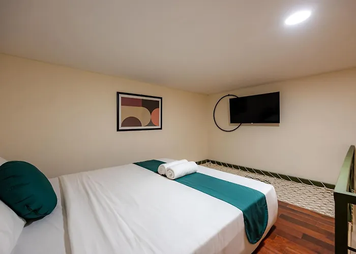 Hotel Cove The Cave Denpasar